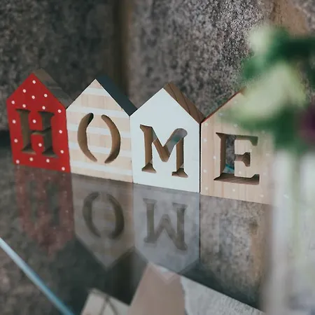 奥里利亚蒂卡公寓 公寓 圣地亚哥－德孔波斯特拉