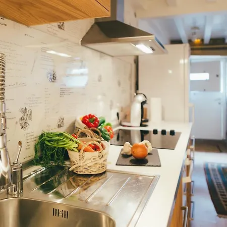 奥里利亚蒂卡公寓 * 圣地亚哥－德孔波斯特拉